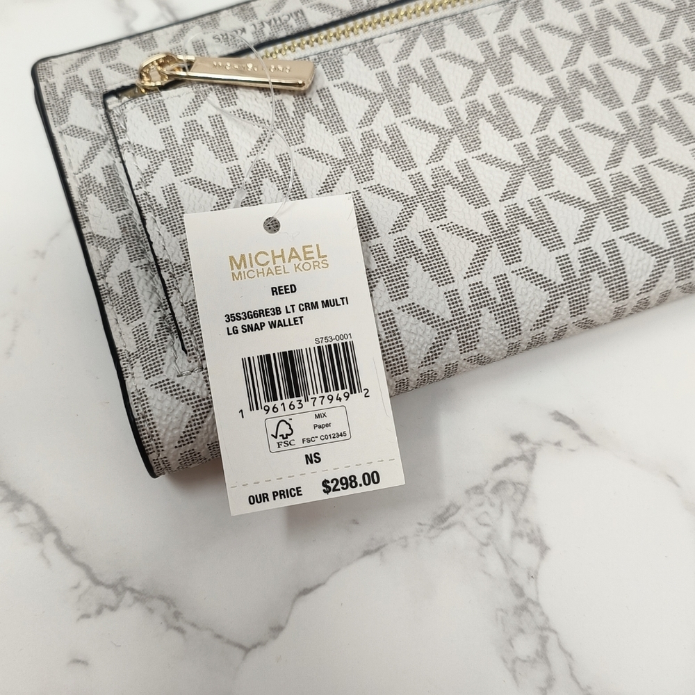 Michael Kors Reed Large Snap Wallet - Picture 4 of 7